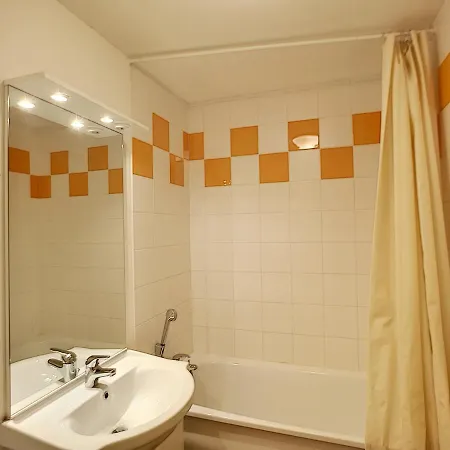 דירה Joli 2 Pers, Wifi, Animaux Admis, Parking - Fr-1-178-180 *